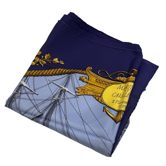 Vintage Hermes "Marine et Cavalerie" Sild scarf 90, by Philippe Ledoux in 1967 - Picture 4 of 7